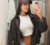 647206944: Chica busca chico en Pontevedra