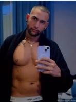 604169691: Chico busca chica en Barcelona