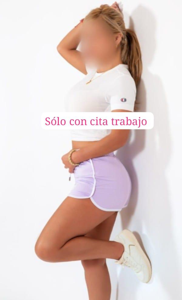 642554469: Chica busca chico en Málaga