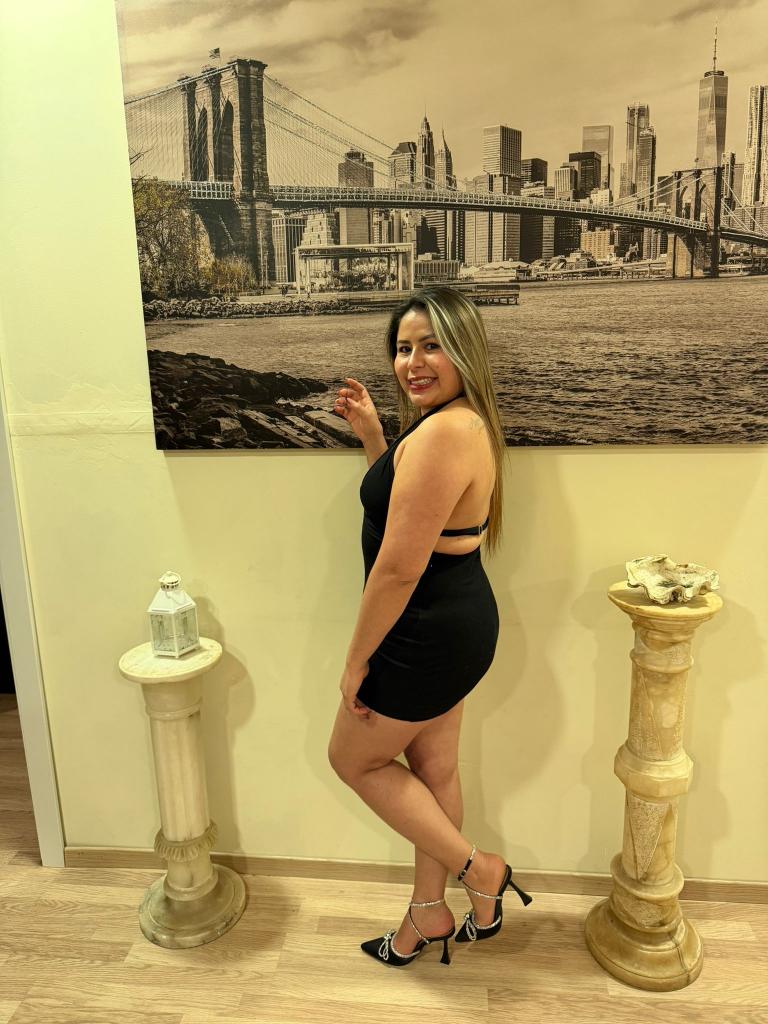 637184806: Chica busca chico en Barcelona