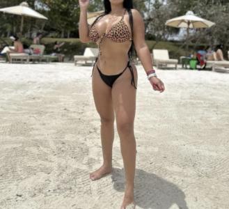 657575865: Chica busca chico en Barcelona