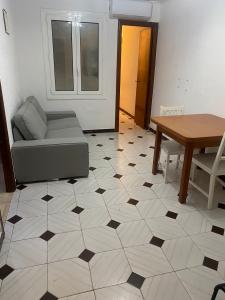 607527971:  en Barcelona