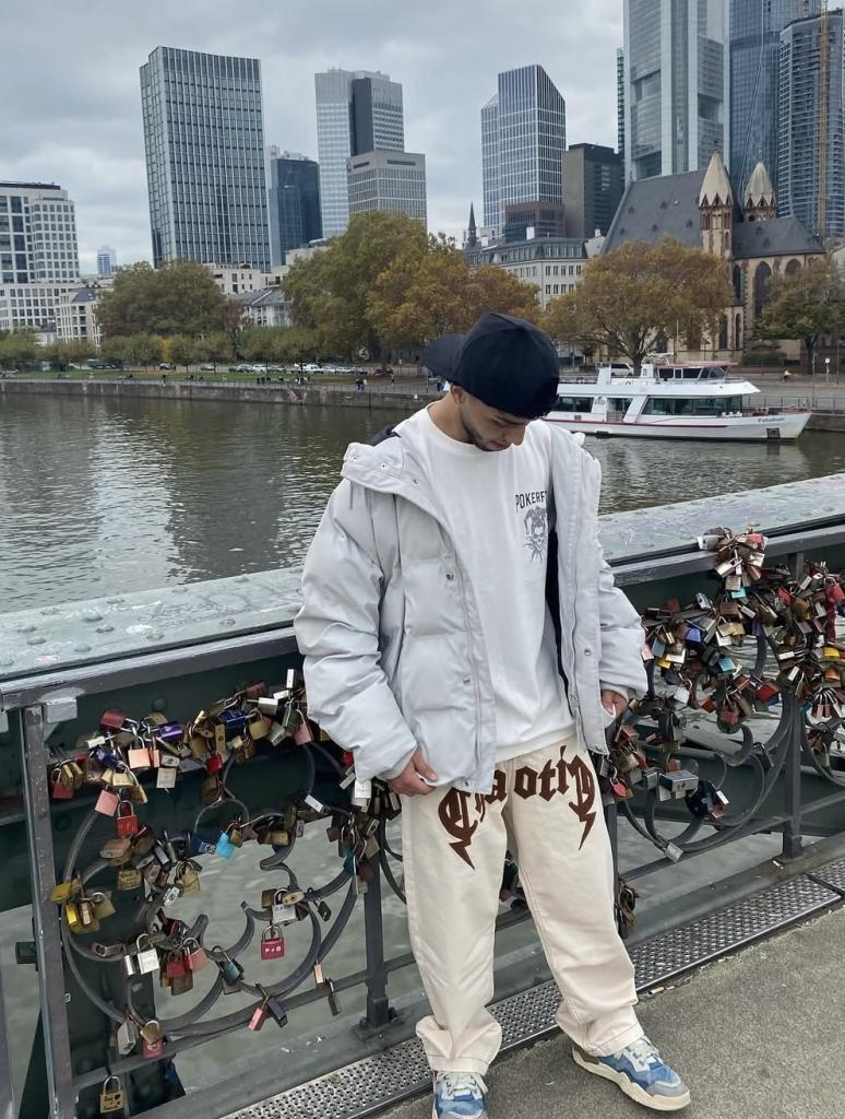 722182916: Chico busca chica en Menorca