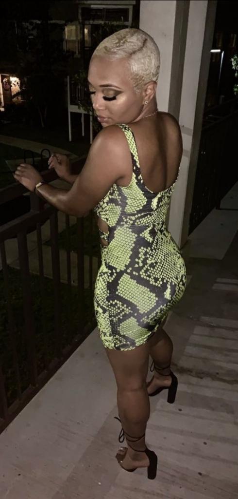 Chica busca chico en Huelva: 