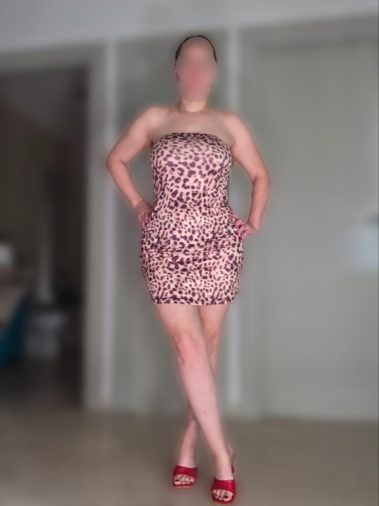 632915835: Chica busca chico en Sevilla