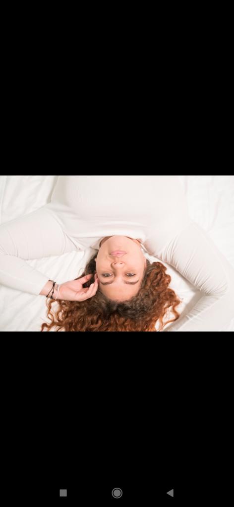 631007276: Chica busca chico en Barcelona