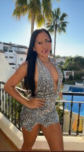 611876735: Chica busca chico en Málaga