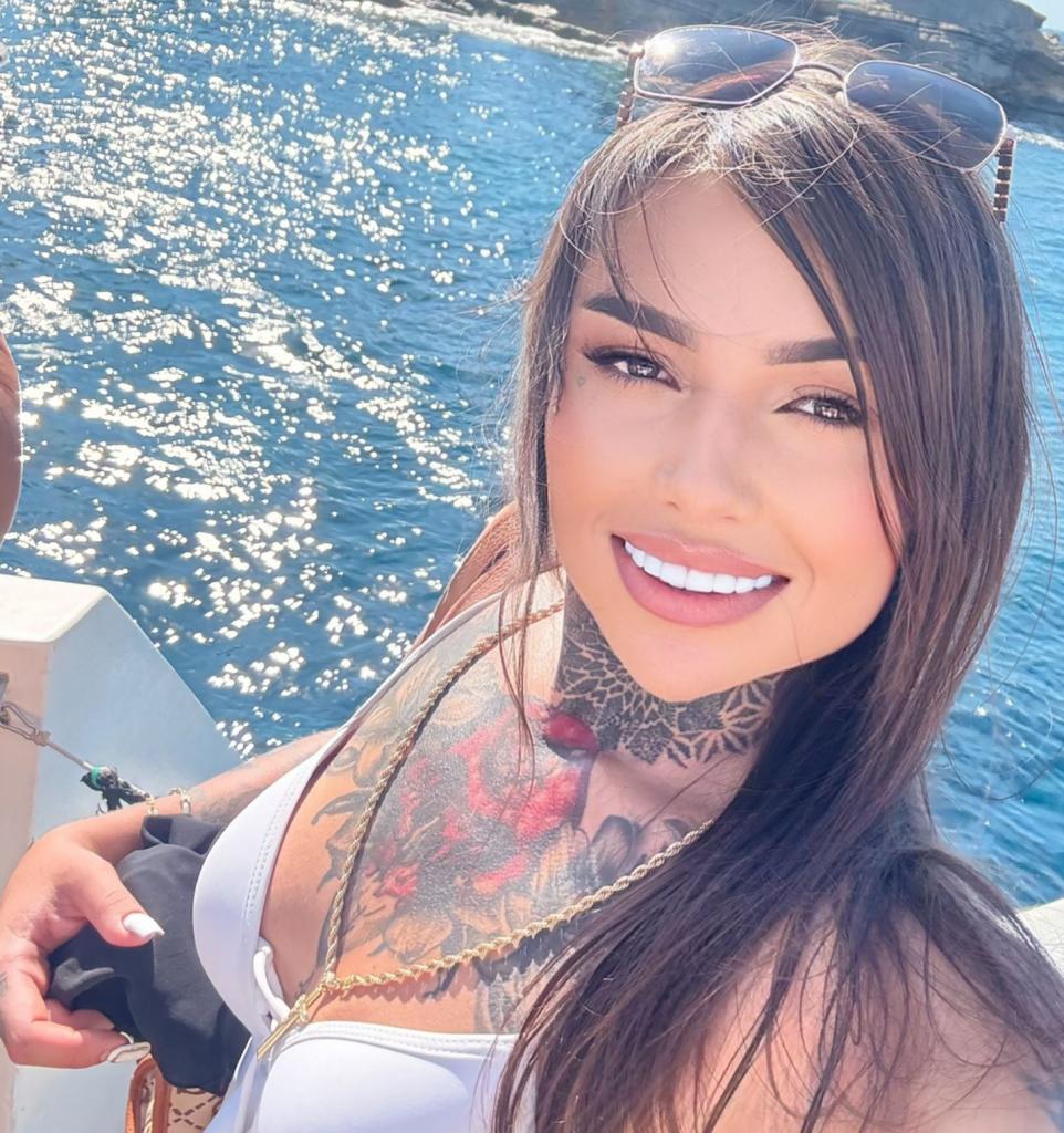 637994852: Chica busca chico en Málaga