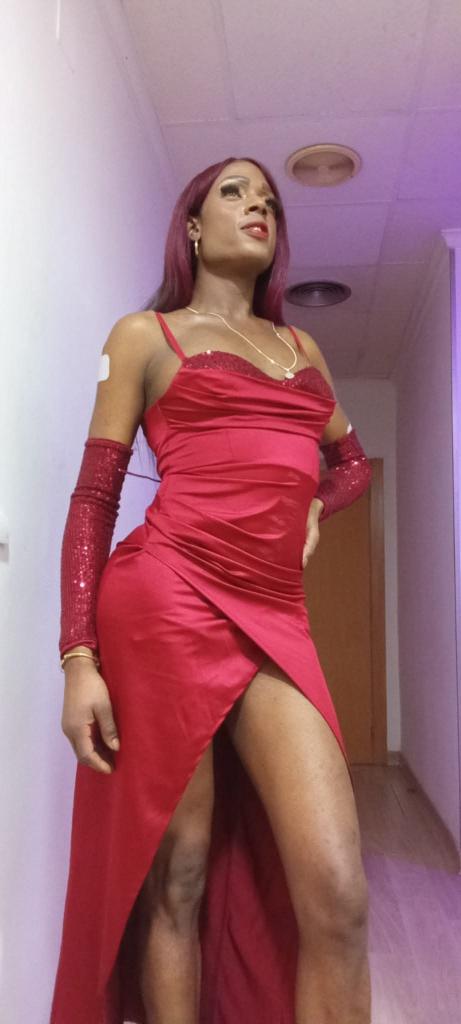 603134995: Chica busca chico en Cantabria