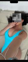 661447669: Chica busca chico en Barcelona