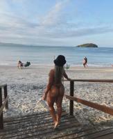 610005898: Chica busca chico en Cádiz