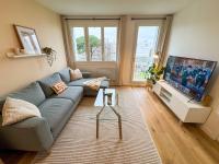 664716233:  en Barcelona