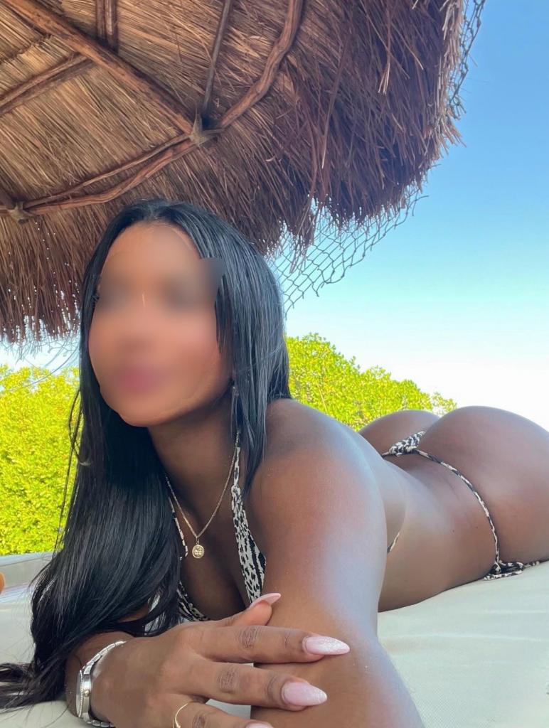 Chica busca chico en Asturias: 