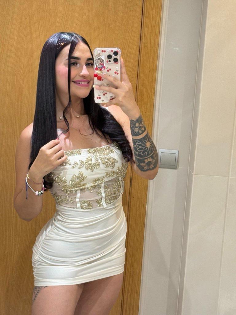 Chica busca chico en Madrid: Chica busca chico