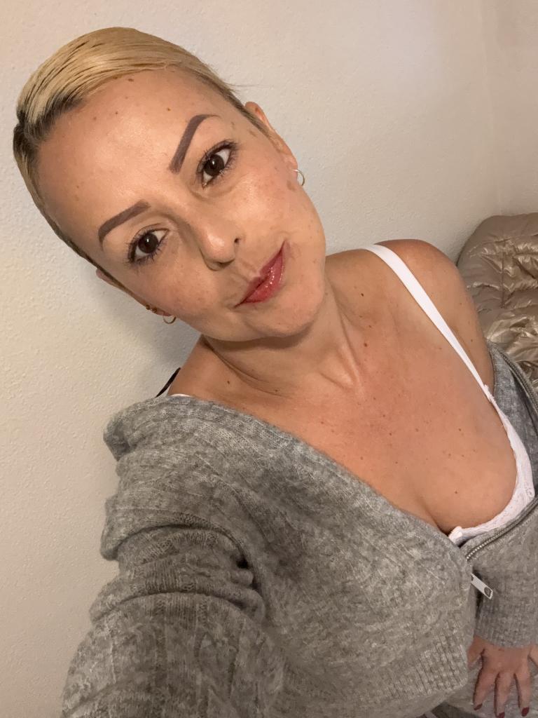 722552938: Chica busca chico en Cáceres