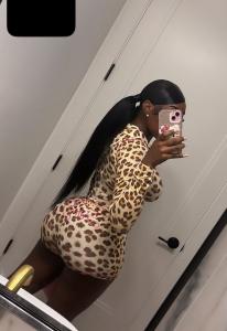 600021261: Chica busca chico en Zaragoza