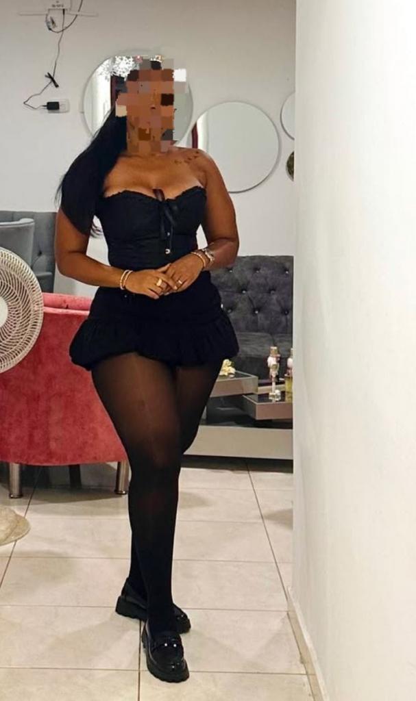 Chica busca chico en Las Palmas: Chica busca chico