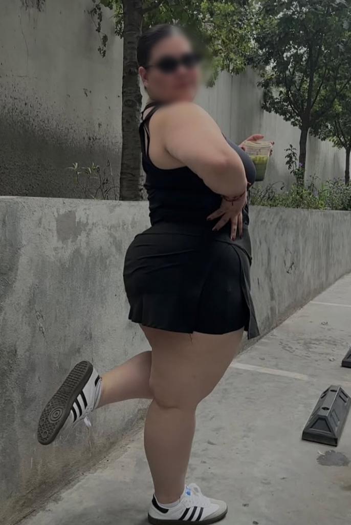 664241482: Chica busca chico en Zaragoza