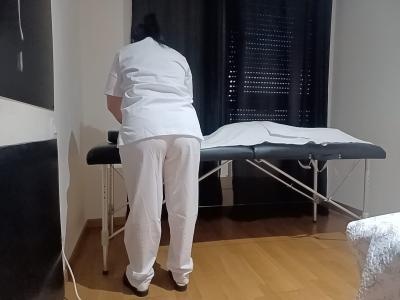 604146862: Chica busca chico en Cantabria