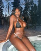 614812769: Chica busca chico en Zaragoza