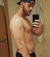 647291150: Chico busca chica en Sevilla