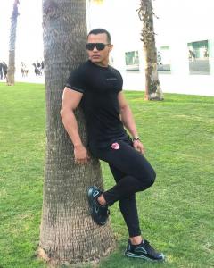 674966448: Chico busca chica en Pontevedra