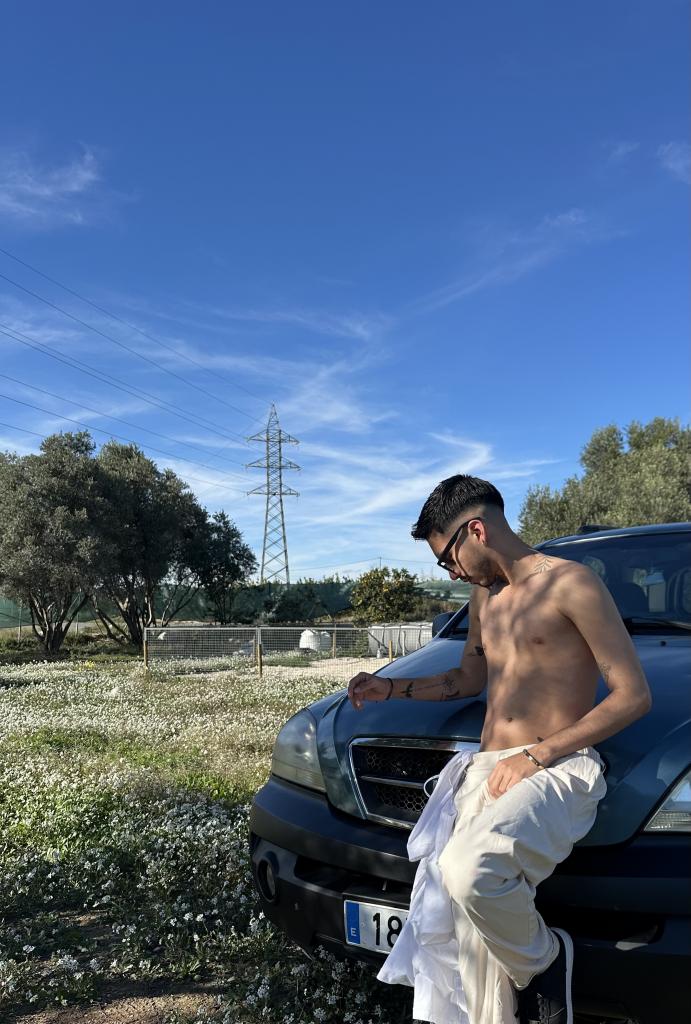 Chico busca chica en Alicante: 