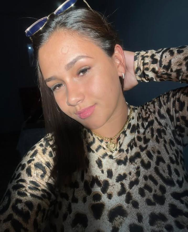 624093135: Chica busca chico en Murcia