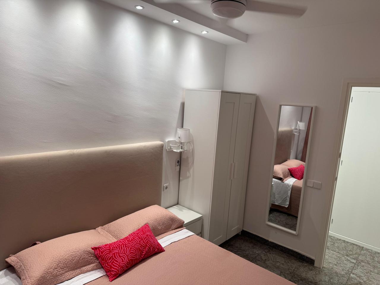 610798614:  en Barcelona