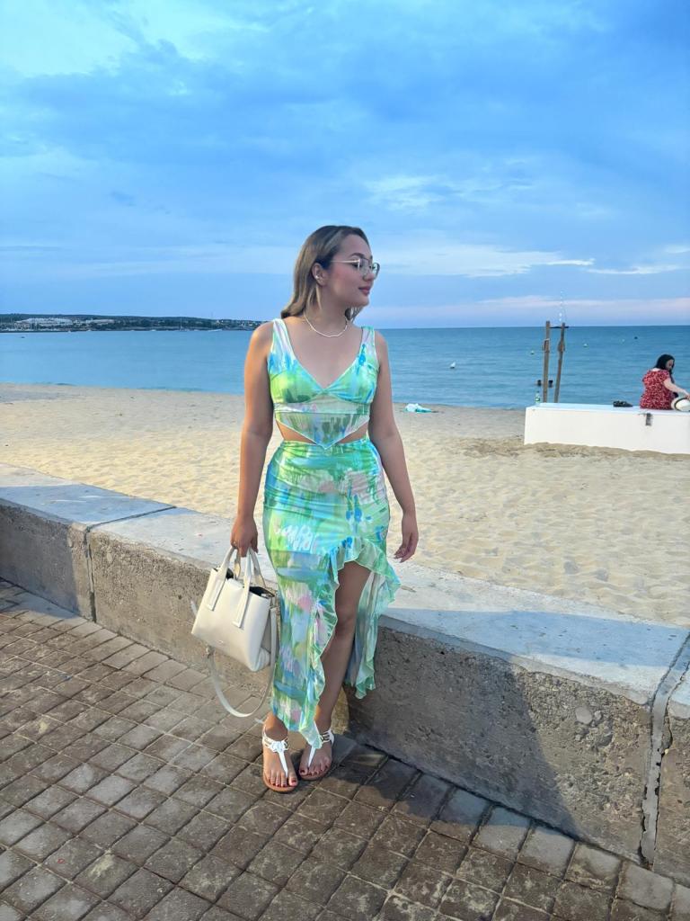 666385398: Chica busca chico en Murcia