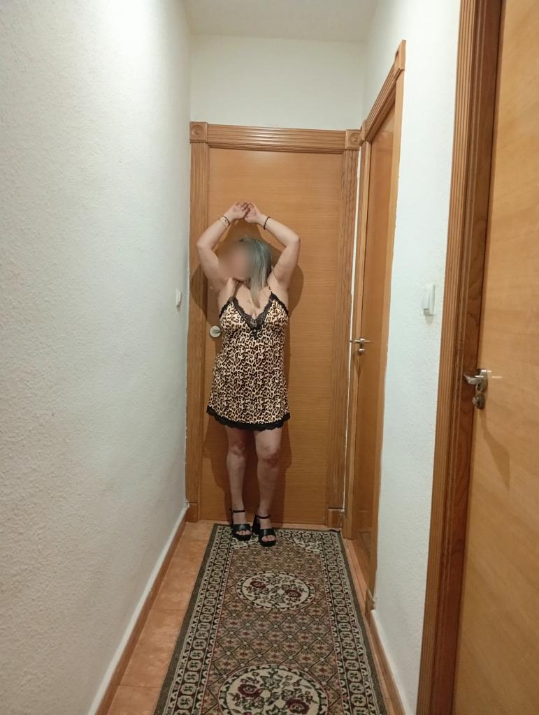 Chica busca chico en Murcia: 