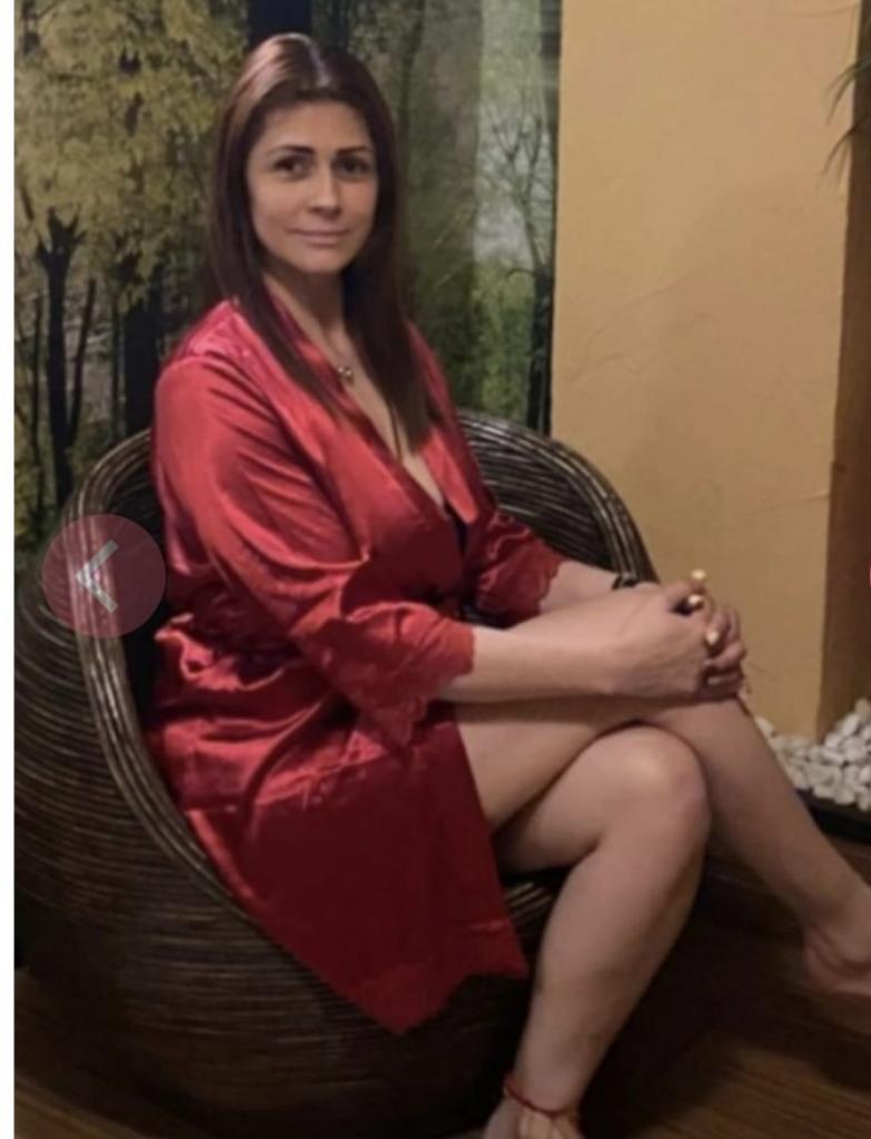 614848754: Chica busca chico en Alicante