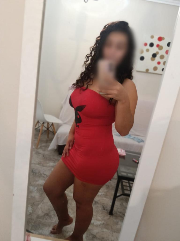 610914284: Chica busca chico en Castellón