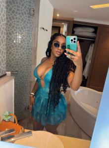 685244563: Chica busca chico en Málaga