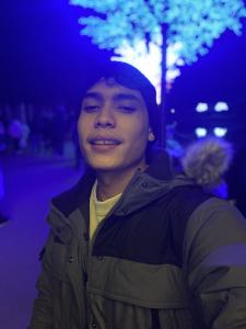 617544101: Chico busca chica en Madrid