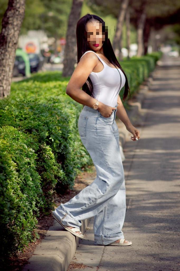 Chica busca chico en Zaragoza: 