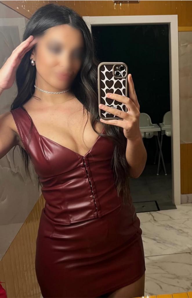 610017590: Chica busca chico en Sevilla