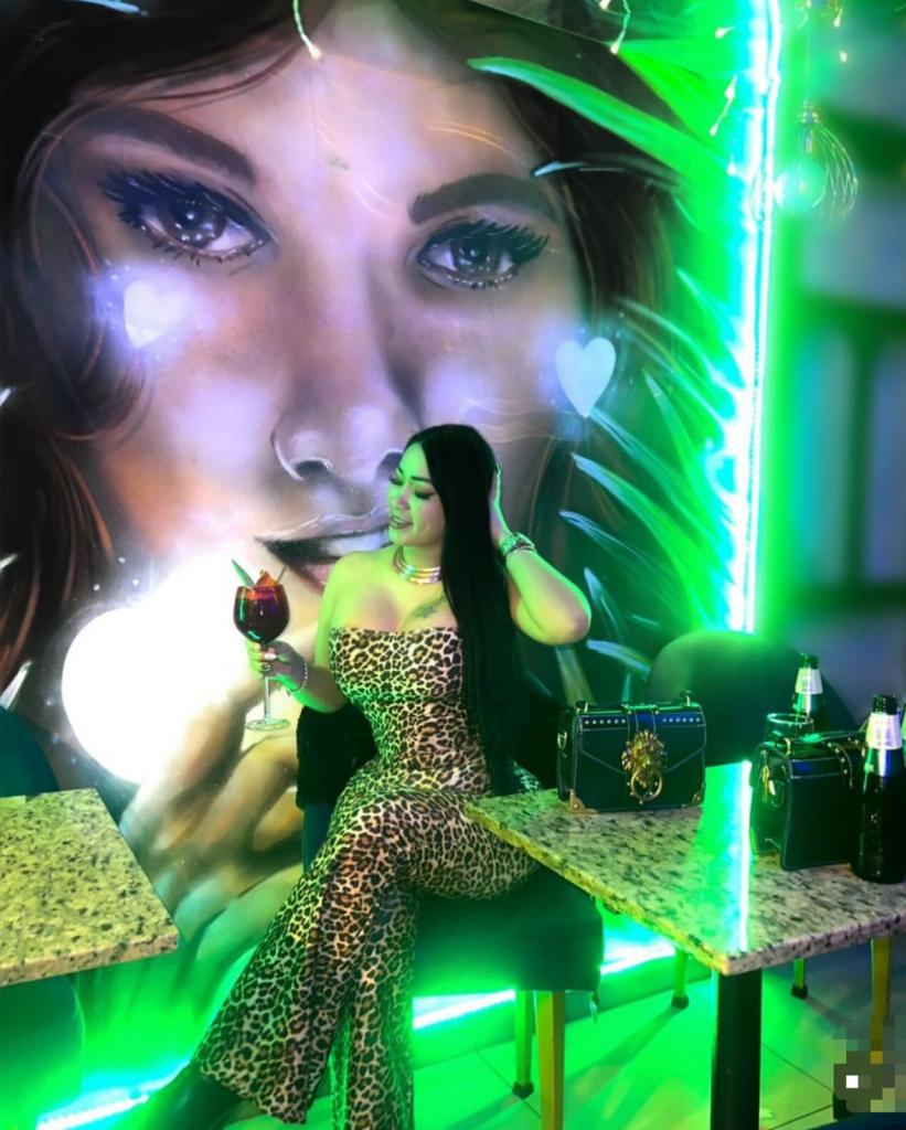 670884111: Chica busca chico en Badajoz