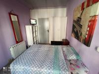 696842296:  en Barcelona