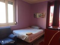 696842296:  en Barcelona