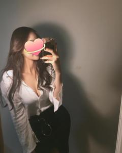 617415722: Chica busca chico en Granada