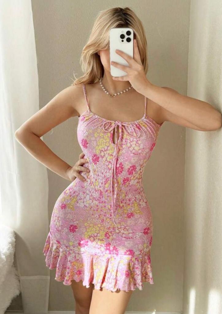 643878204: Chica busca chico en La Coruña