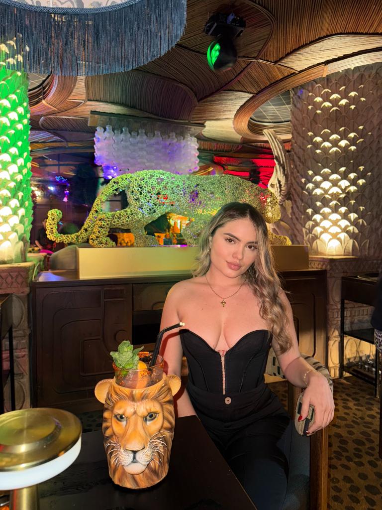 671124078: Chica busca chico en Madrid