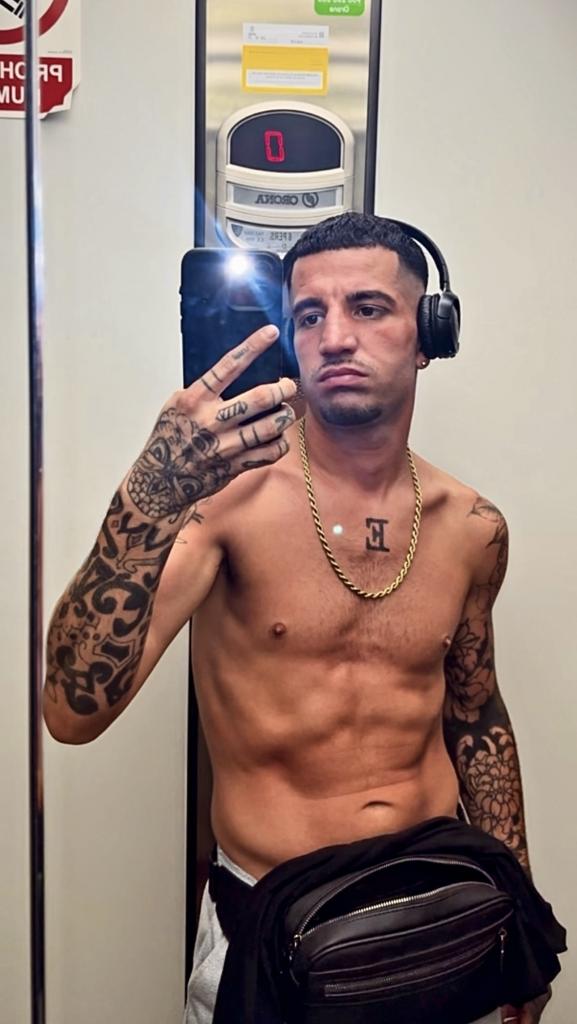 Chico busca chica en Barcelona: Chico busca chica