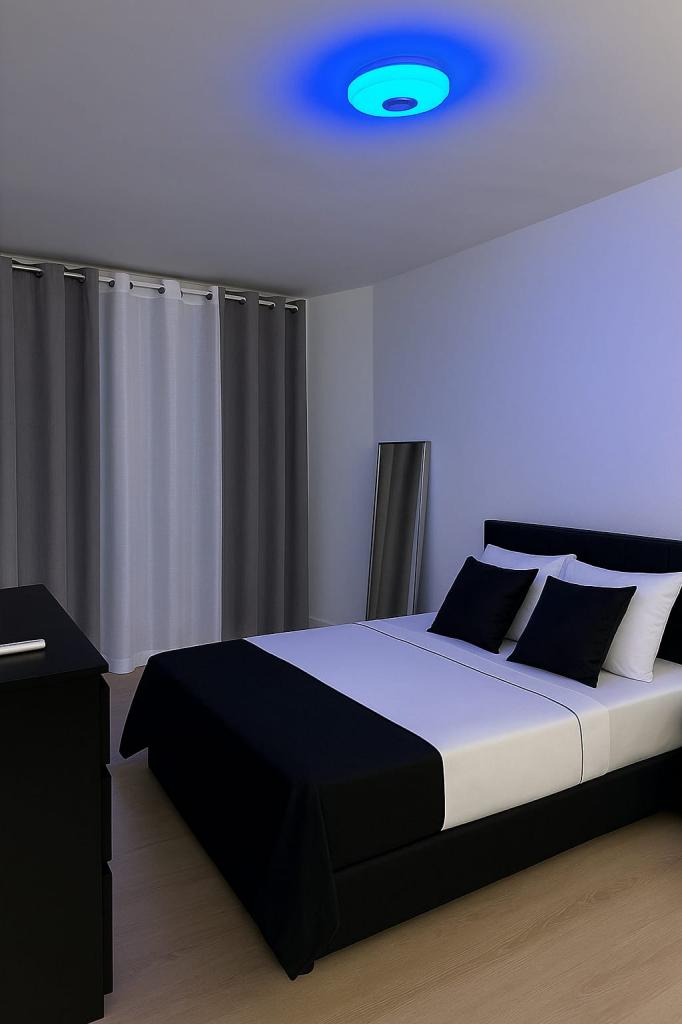 Chico busca chica en Cádiz: 