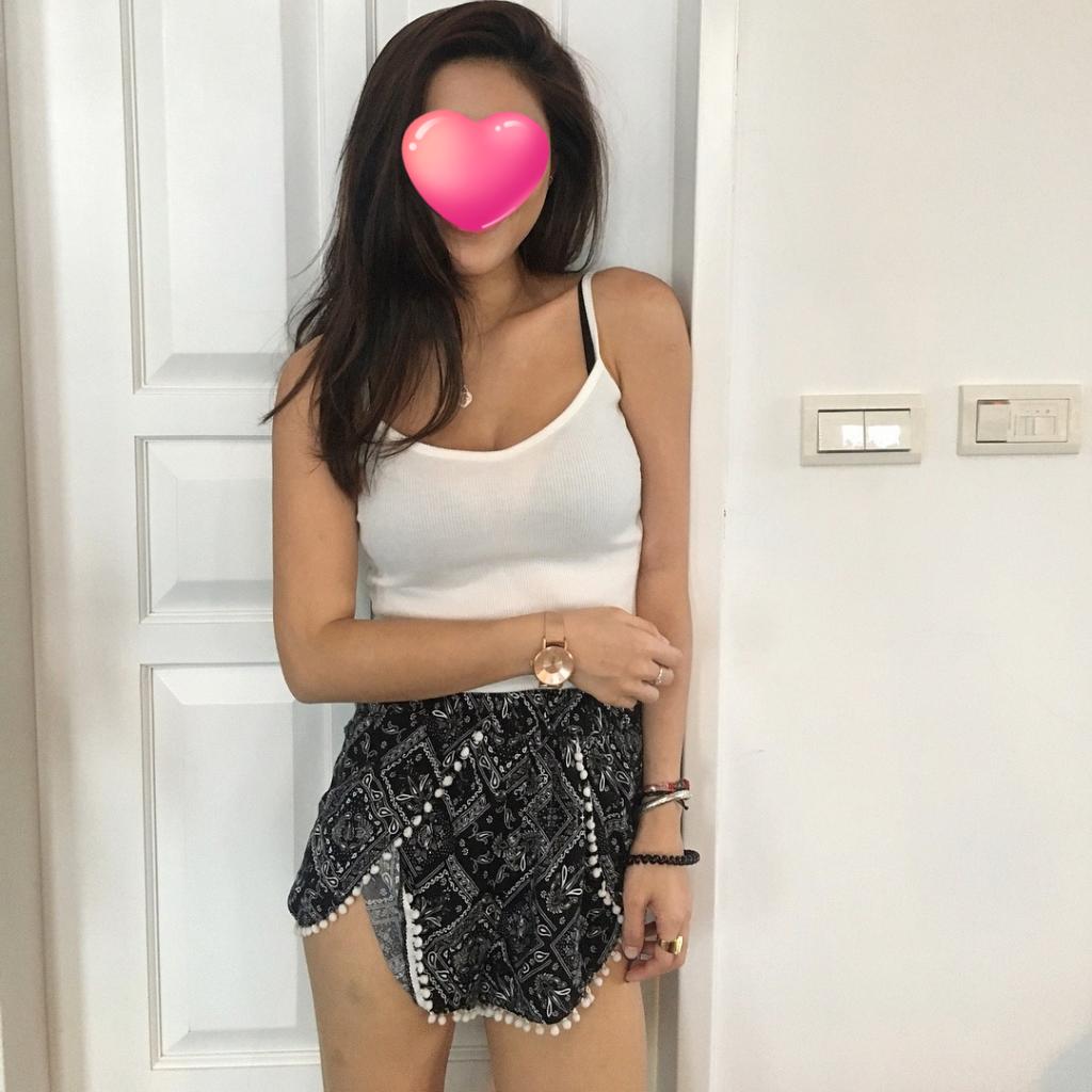 697964418: Chica busca chico en Madrid