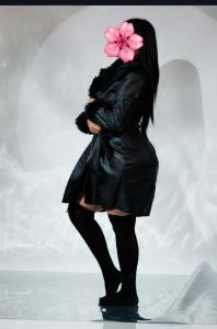 675939471: Chica busca chico en Cádiz