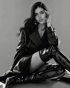 614844018: Chica busca chico en Barcelona