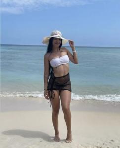 614527258: Chica busca chico en La Coruña