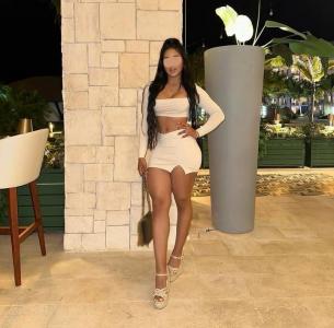 632287522: Chica busca chico en Orense